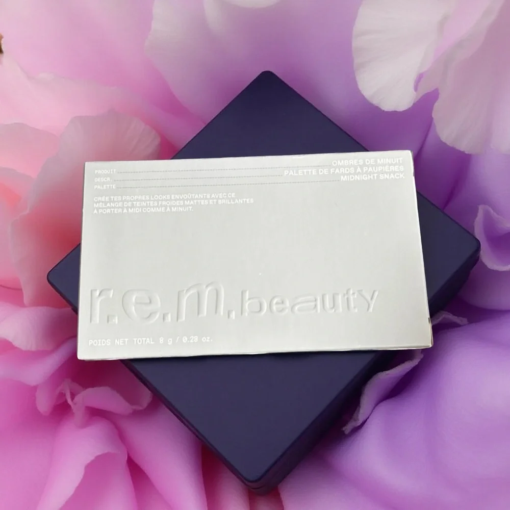 r.e.m. beauty Midnight Snack Eyeshadow Palette